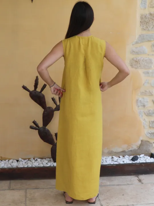 Robe longue en lin jaune avec poche de dos